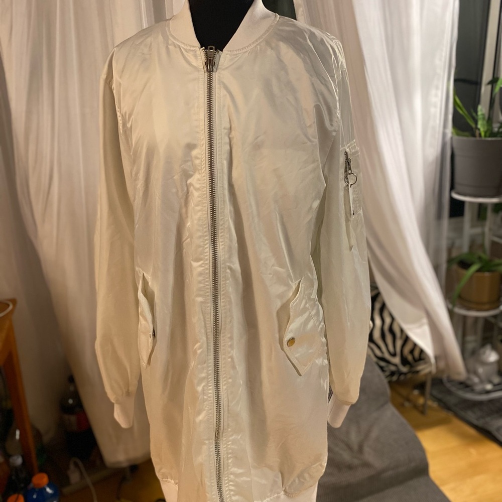 Members Only White Bomber Jacket Lightweight